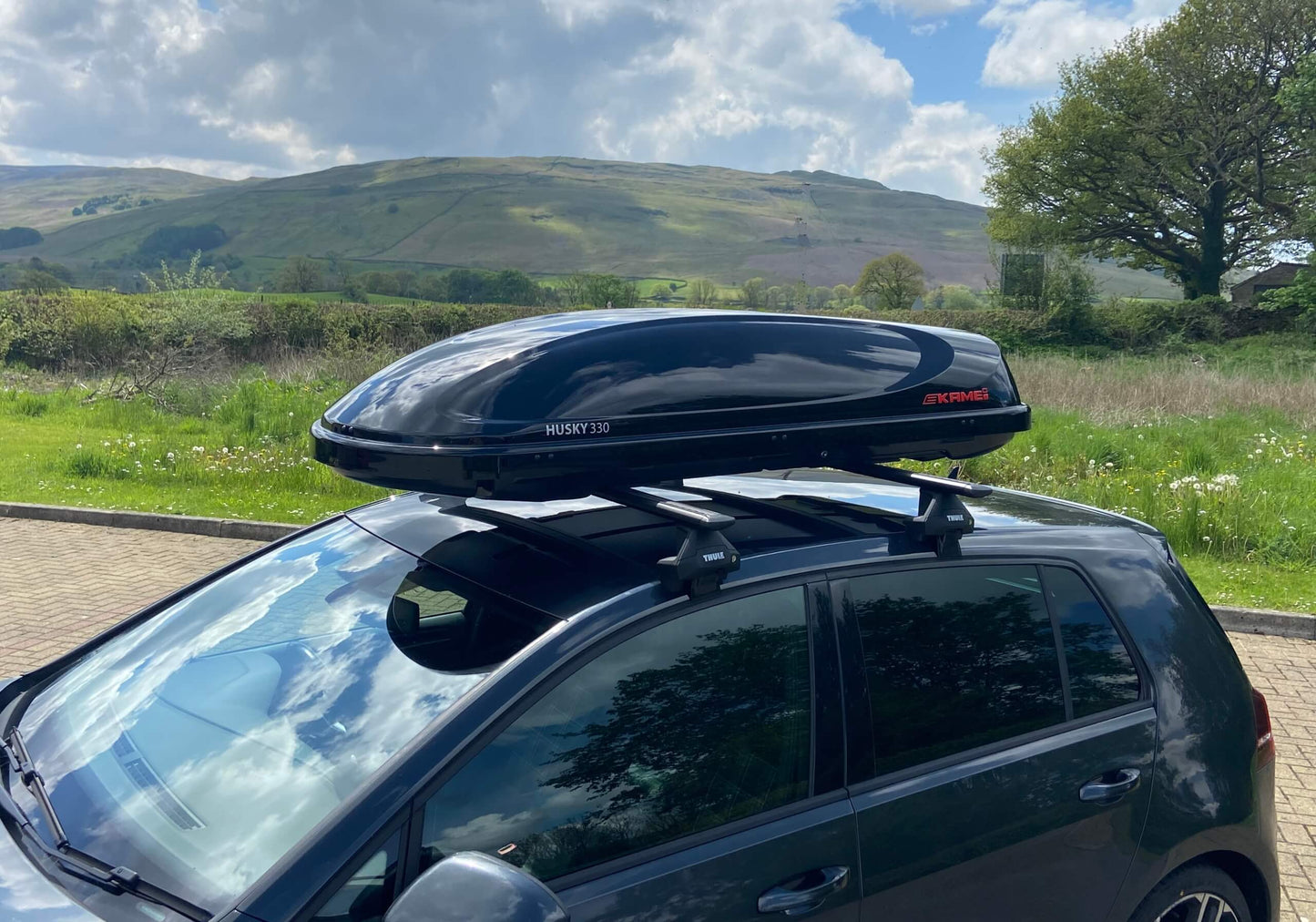 Kamei Husky 330 dakkoffer - hoogglans zwart (levertijd op aanvraag)